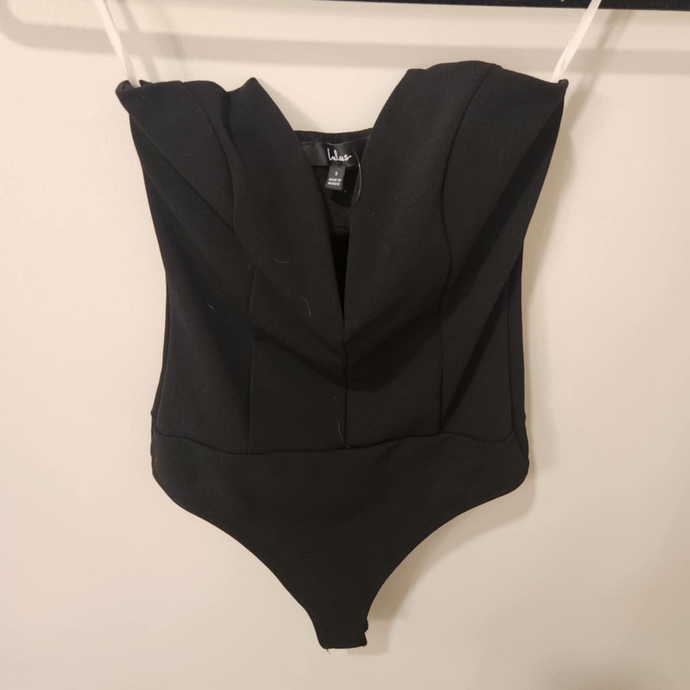 Lulu's Babe Alert Bodysuit
